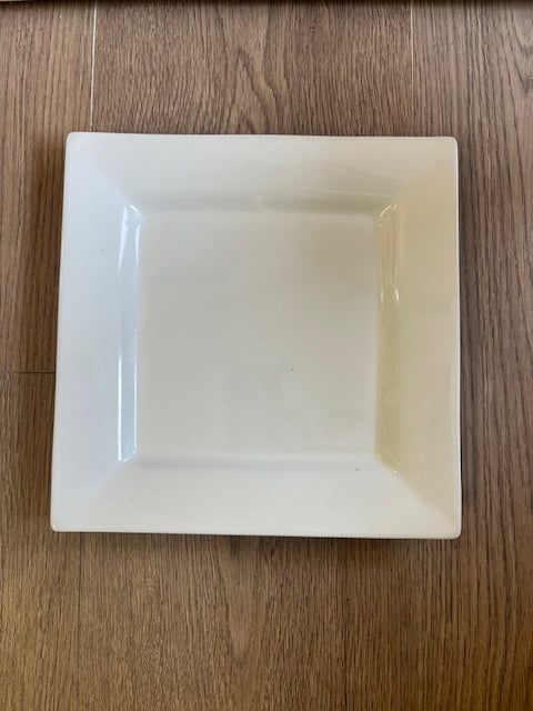Square Plate 8.5"
