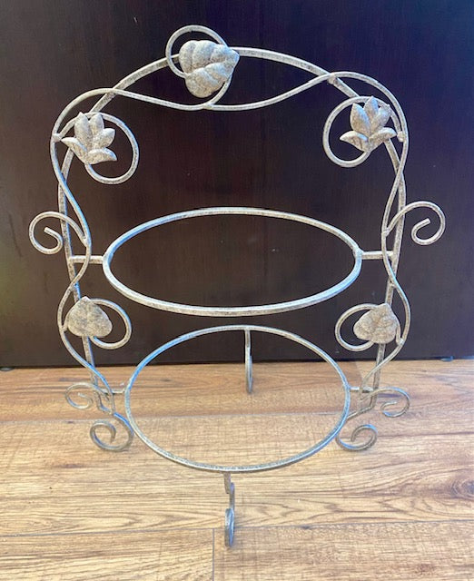 2 tier metal cake stand with two 10"plates