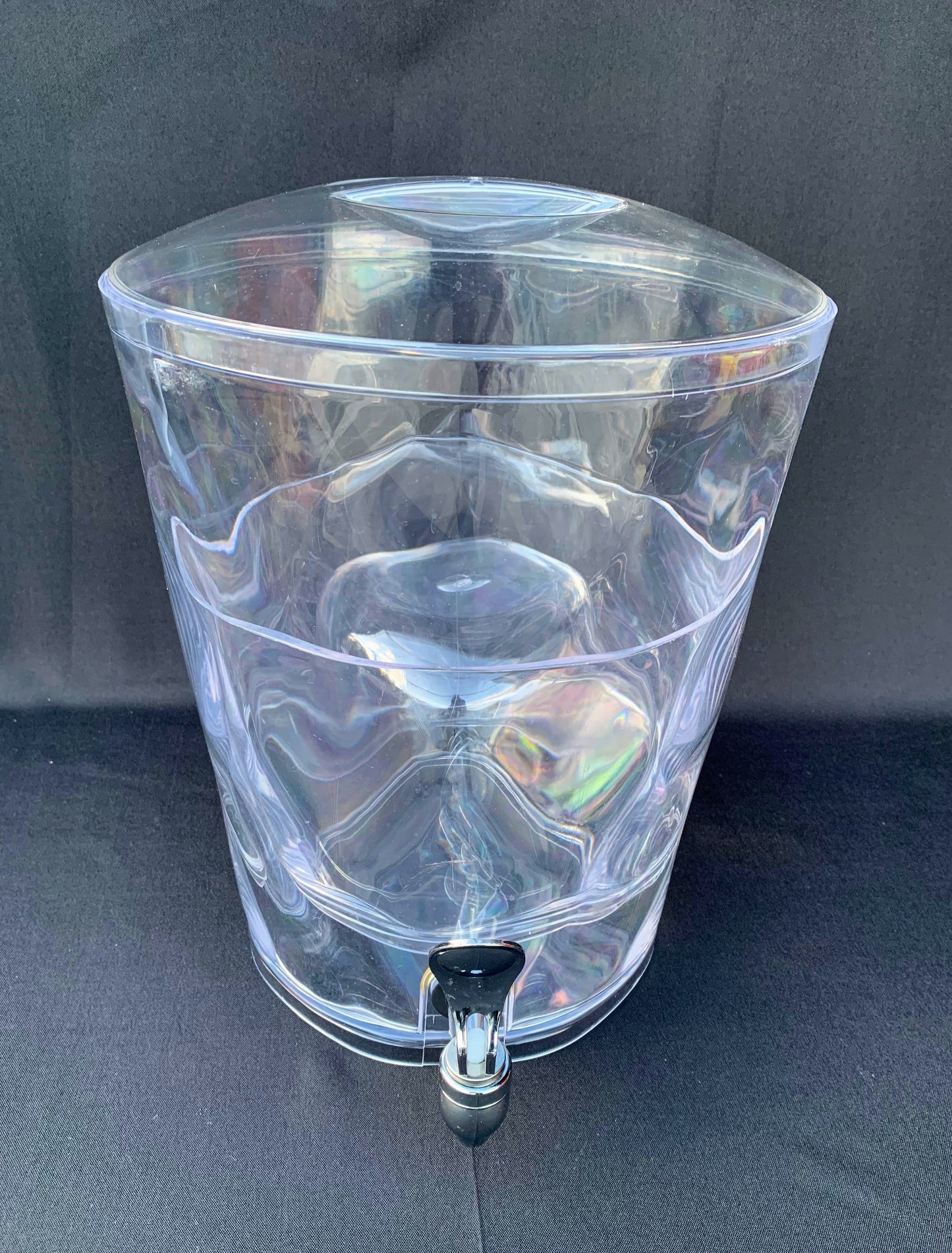 Plastic Beverage Dispenser Elegant 11 L