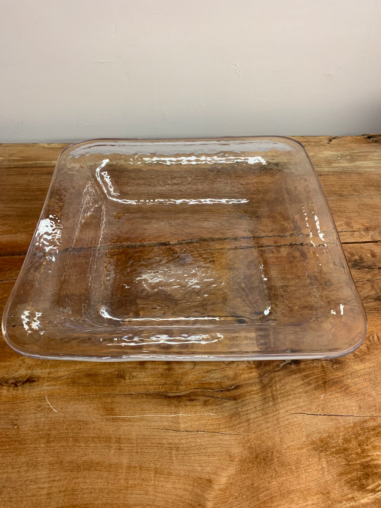 Pebble Plastic Square 12"