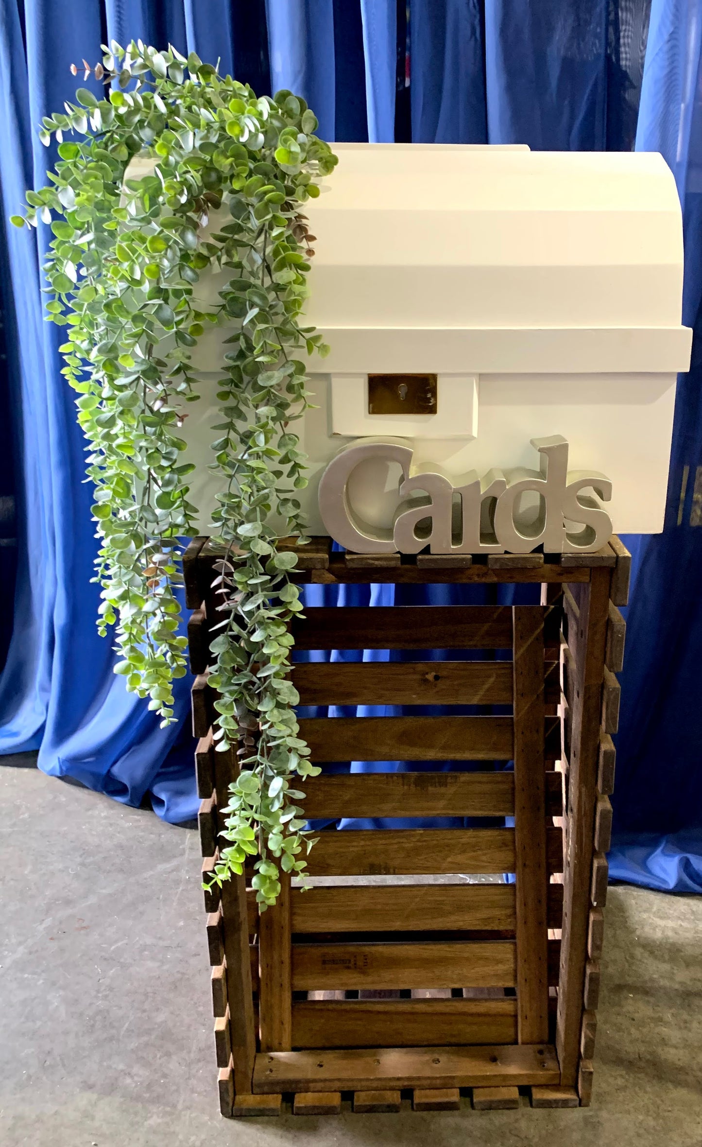 Silver Cards Sign