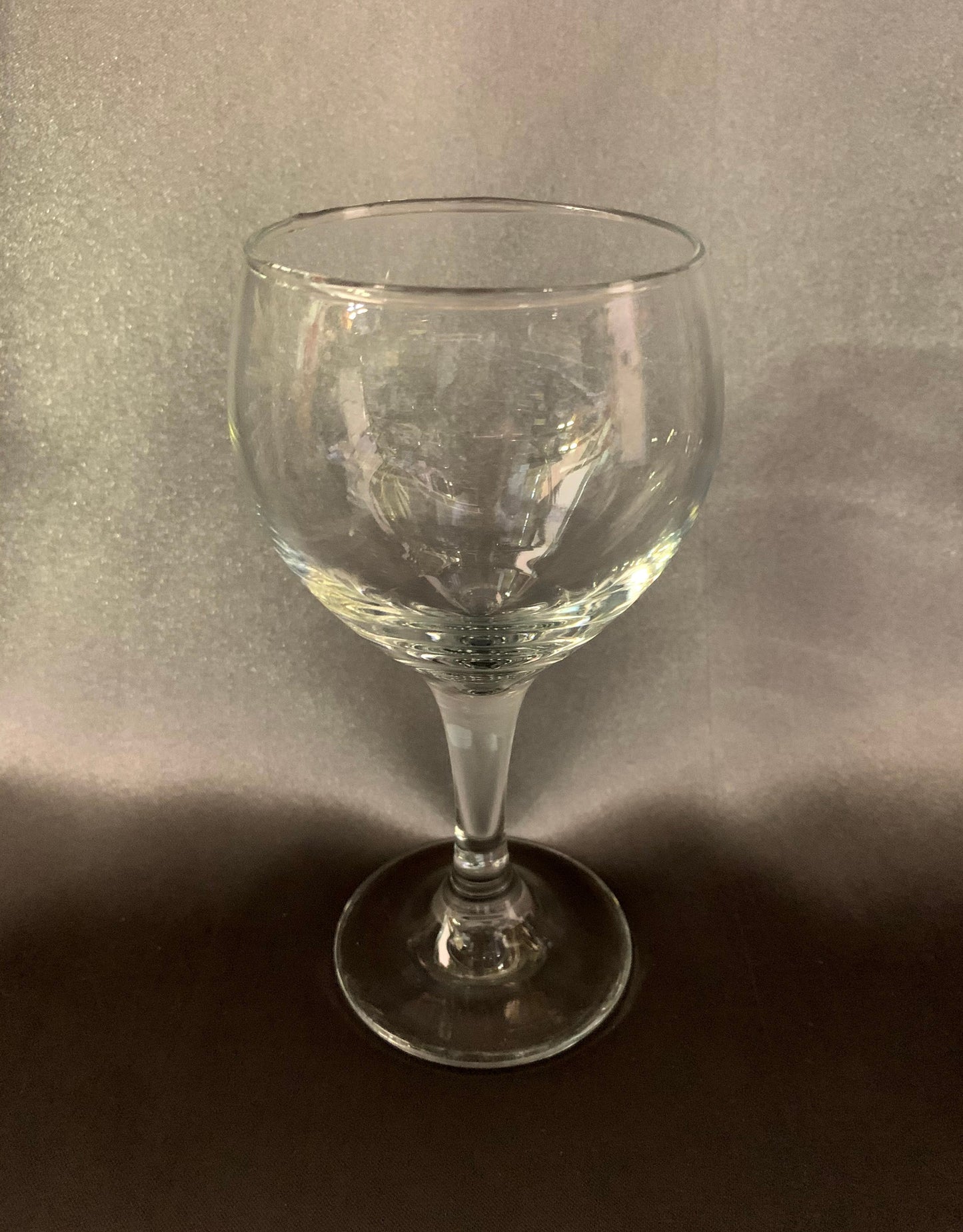 Burgundy Tall Wine Glass