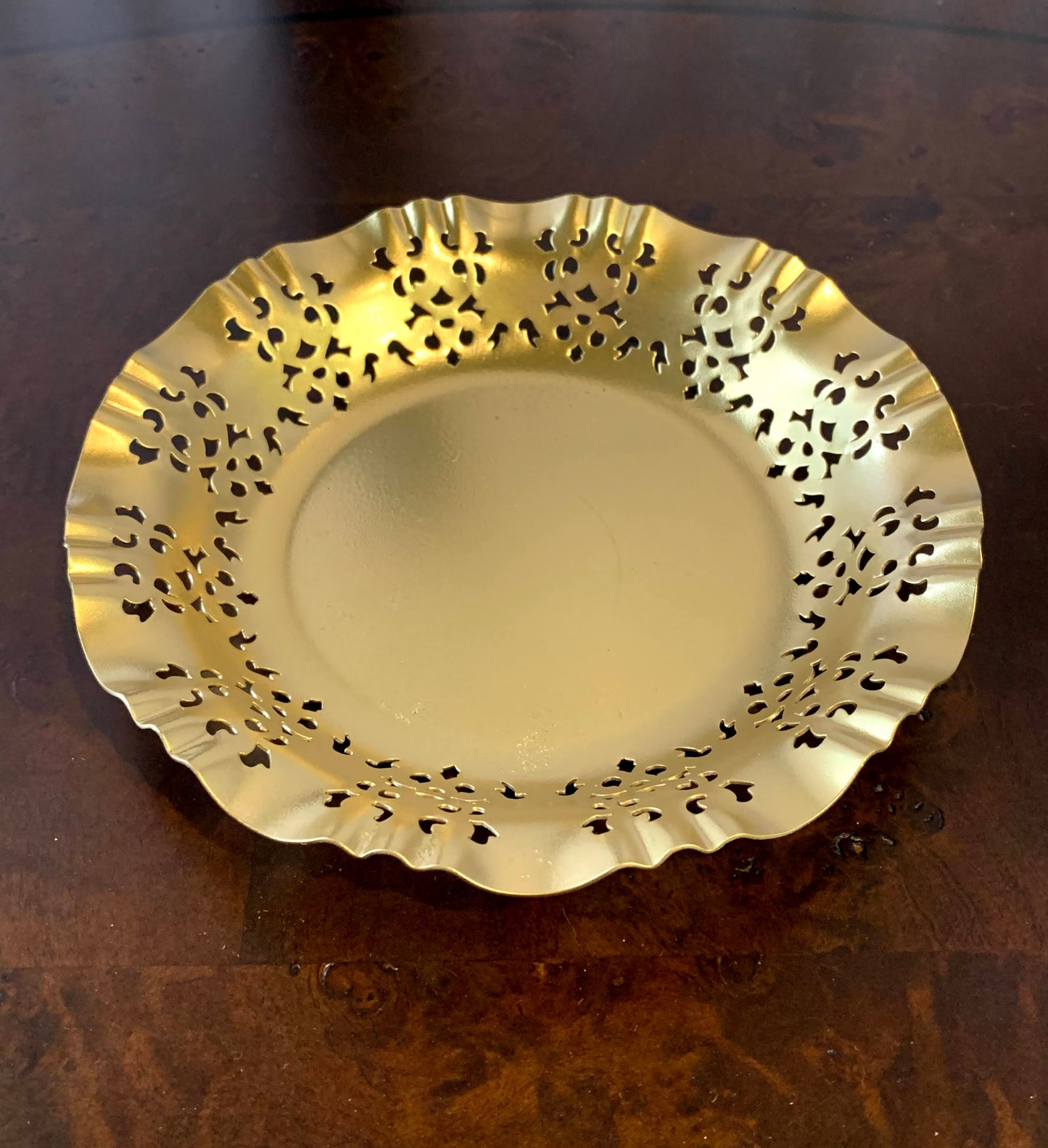 Gold Treat Tray 7"