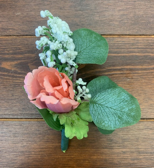 Peach rose groom boutonniere