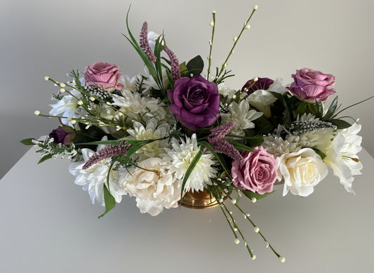 Purple/White Gold Vase Accent