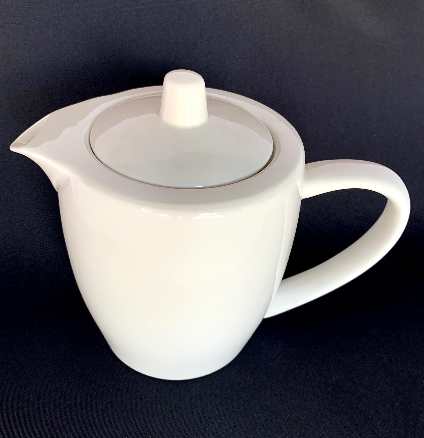 White Ceramic Teapot 1.2Ltr