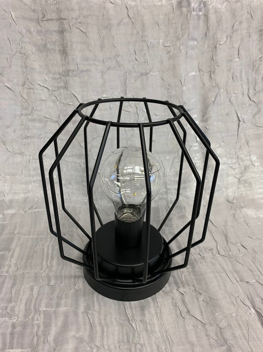 Octagon Shape Black Metal Frame Lantern